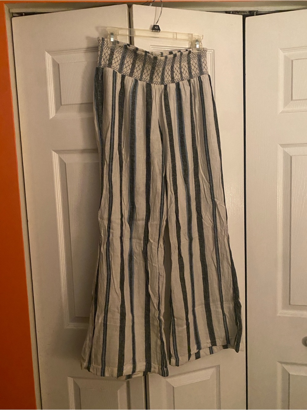 💙American Eagle Striped Wide-Leg Women’s Pants - Blue & White- size L💙